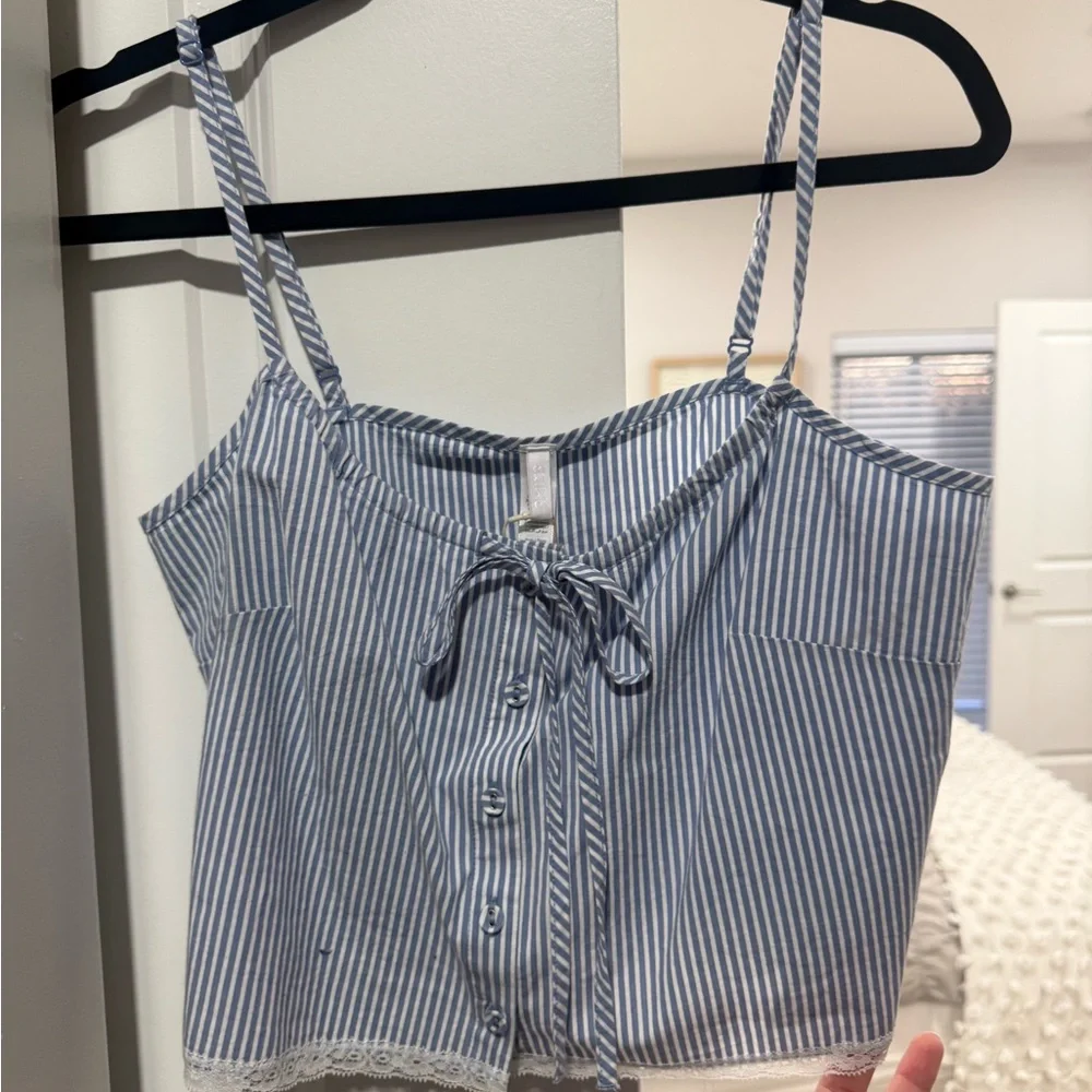 SKIMS NWT top S - Picture 11 of 13